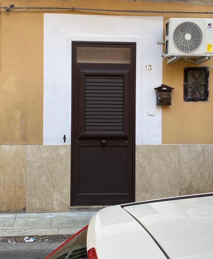 Da Rosina Apartment Palermo Bagian luar foto